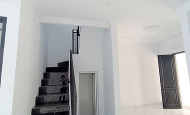 S274D Rumah Baru Modern Lux Pondok Kelapa Duren Sawit Jakarta Timur