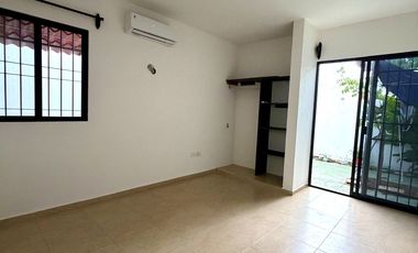 Casa en Venta de una Planta con 3 Recámaras en Gran Santa Fe