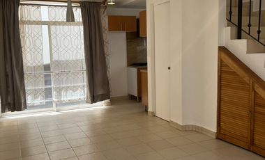 Casa remodelada en venta en Calacoaya Privada Exclusiva.