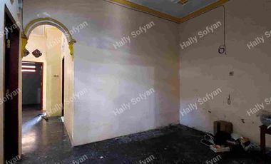 Dijual Rumah Secondari Dekat RSUD Kota Banyuwangi Dg 5 Kamar Tidur