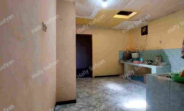 Dijual Rumah Secondari Dekat RSUD Kota Banyuwangi Dg 5 Kamar Tidur