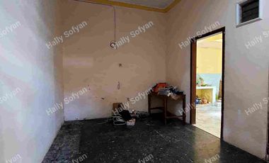 Dijual Rumah Secondari Dekat RSUD Kota Banyuwangi Dg 5 Kamar Tidur