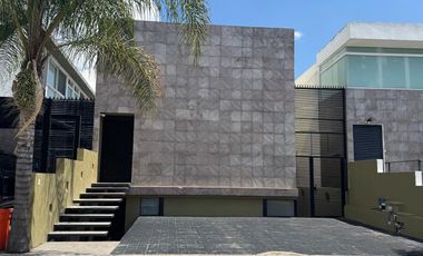 CUMBRES DEL LAGO JURIQUILLA $ 35 000