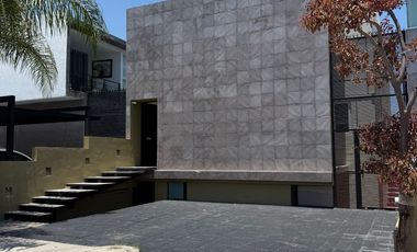 CUMBRES DEL LAGO JURIQUILLA $ 30 000