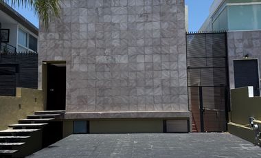 CUMBRES DEL LAGO JURIQUILLA $ 30 000