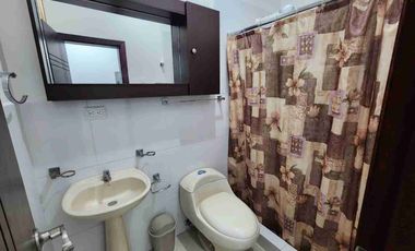 DEPARTAMENTO DE ALQUILER SEMI AMOBLADO DE DOS HABITACIONES