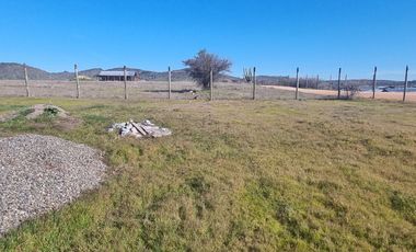 PARCELA PLANA EN MARCHIGUE, CON RADIER DE 160 MTRS2, SE ENTREGA CON AGUA