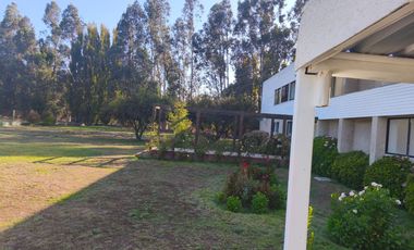 Vive en el campo, conectado a todo: Lo Orozco, a minutos de la Ruta 68