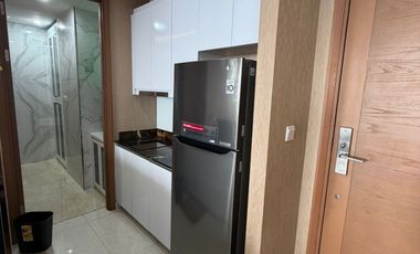disewakan 2+1 bedroom full furnish taman anggrek residence