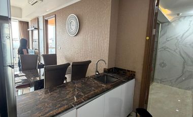 disewakan 2+1 bedroom full furnish taman anggrek residence
