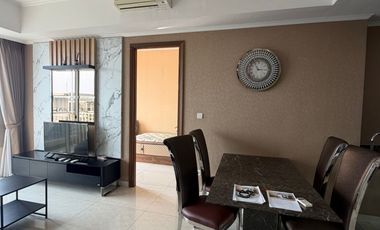 disewakan 2+1 bedroom full furnish taman anggrek residence