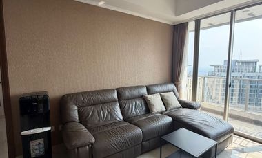 disewakan 2+1 bedroom full furnish taman anggrek residence