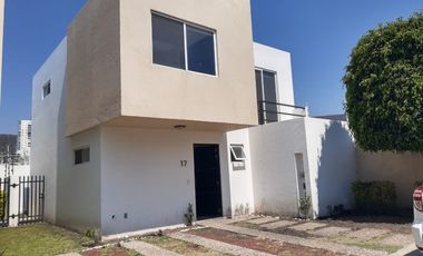 RENTO CASA EN CONDOMINIO LA ESCONDIDA FRACC. EL REFUGIO