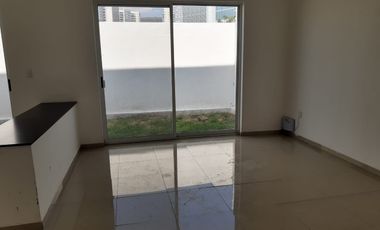 RENTO CASA EN CONDOMINIO LA ESCONDIDA FRACC. EL REFUGIO