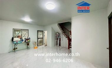 Two-story townhouse, 18 sq.wa., Pruksa Panalee 36 Village, Lad Krabang Road, Luang Phaeng Road, Mueang Chachoengsao, Chachoengsao.