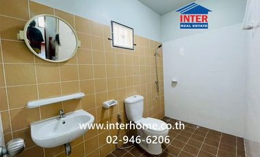 Two-story townhouse, 18 sq.wa., Pruksa Panalee 36 Village, Lad Krabang Road, Luang Phaeng Road, Mueang Chachoengsao, Chachoengsao.