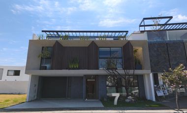 Diseño y exclusividad, la mejor casa en Lomas Angelópolis