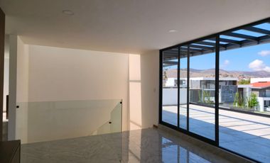 Diseño y exclusividad, la mejor casa en Lomas Angelópolis