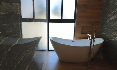 Diseño y exclusividad, la mejor casa en Lomas Angelópolis