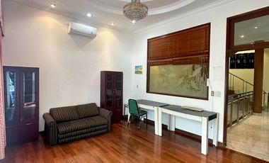 Rumah 2 lt siap pakai Furnished alam Permai Pondok Indah Jak Sel  CL 638