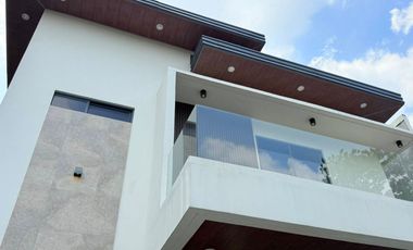 4 BEDROOM MODERN FURNISHED HOME FOR SALE IN ANGELES CITY, PAMPANGA - TOWN & COUNTRY HOMES
