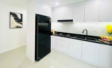 Modern Pool Villa For Sale In Pattaya