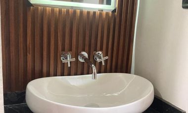 Casa nueva con 3 recámaras y alberca en Boca del Río