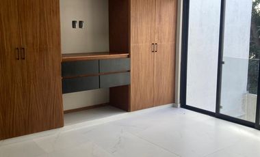 Casa nueva con 3 recámaras y alberca en Boca del Río