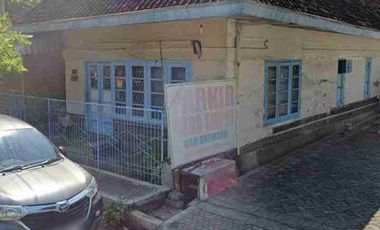 Lahan usaha luas 236 m2 harga 6 Milyar, 1 menit dari Rumah Sakit Umum Darmayu, Ponorogo