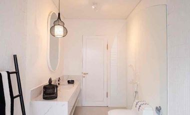 Vila Modern dengan Full Furnish Plus Ruang Biliar