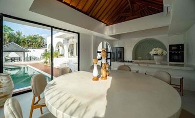 Vila Modern dengan Full Furnish Plus Ruang Biliar