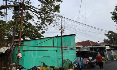 Disewa 1 Rumah + 1 Workshop Luas cocok untuk Gudang dan Konveksi 5 K. Tidur 2 K. Mandi