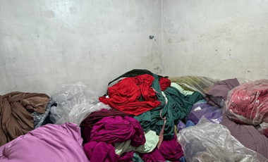 Disewa 1 Rumah + 1 Workshop Luas cocok untuk Gudang dan Konveksi 5 K. Tidur 2 K. Mandi