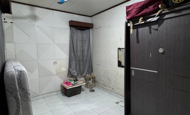Disewa 1 Rumah + 1 Workshop Luas cocok untuk Gudang dan Konveksi 5 K. Tidur 2 K. Mandi