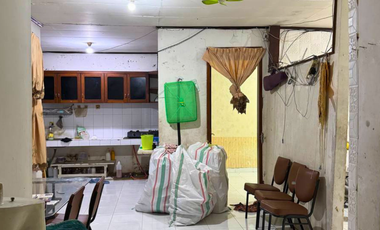 Disewa 1 Rumah + 1 Workshop Luas cocok untuk Gudang dan Konveksi 5 K. Tidur 2 K. Mandi