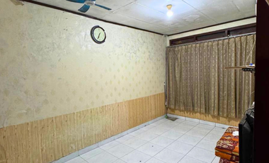 Disewa 1 Rumah + 1 Workshop Luas cocok untuk Gudang dan Konveksi 5 K. Tidur 2 K. Mandi
