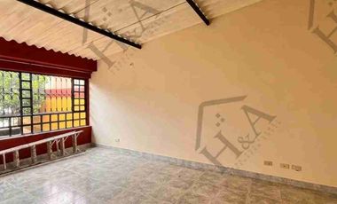 Venta de Casa Campestre Zona Urbana La Mesa
