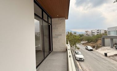 Casa en Renta en Alamo Sur con Patio Amplio | 3R