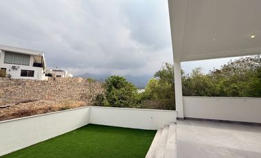 Casa en Renta en Alamo Sur con Patio Amplio | 3R