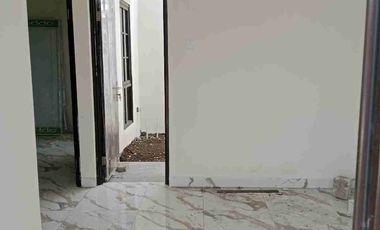 Rumah di Kraton Superblock, Krian, Sidoarjo