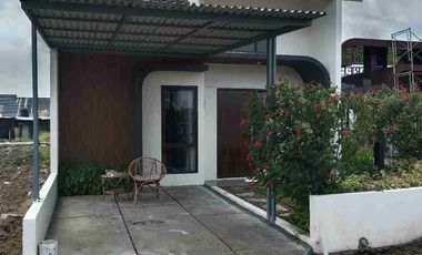 Rumah di Kraton Superblock, Krian, Sidoarjo