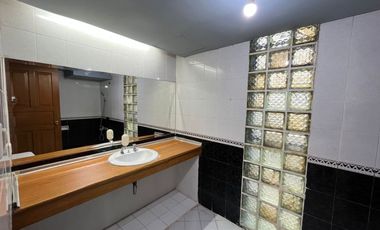 Sewa Apartmen Kondominium 3BR harian