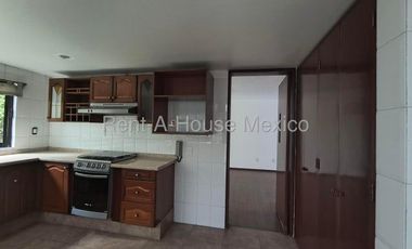 Casa en Renta en Cuajimalpa de Morelos, Lomas de Memetla