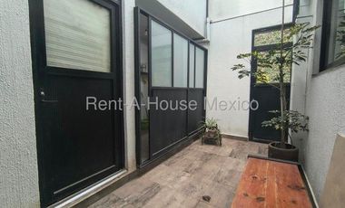 Casa en Renta en Cuajimalpa de Morelos, Lomas de Memetla