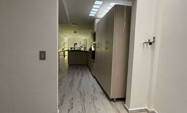 VENTA CASA VERSALLES FLORIDABLANCA 140 M