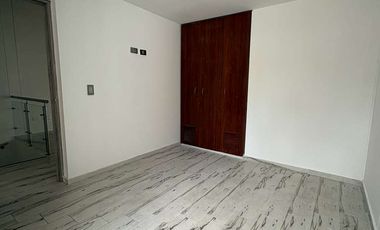 VENTA CASA VERSALLES FLORIDABLANCA 140 M
