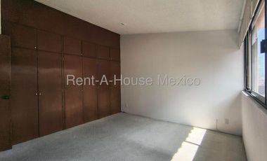 Casa en Renta en Cuajimalpa de Morelos, 	Lomas de Memetla