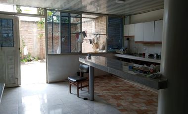 CASA URBANA EN VENTA ROZO