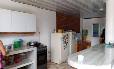 CASA URBANA EN VENTA ROZO