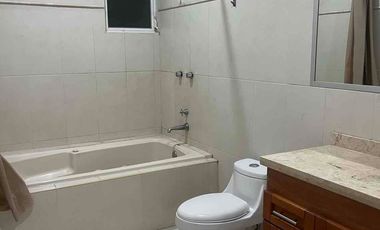 Casa en Residencial Bosques (a un costado de Masada)